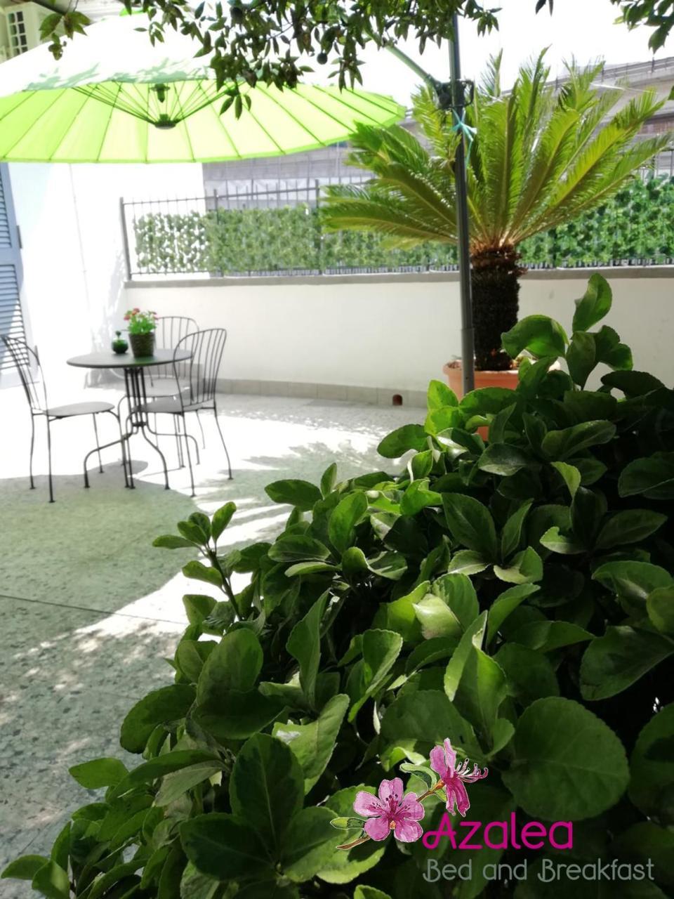 Azalea B&B Nápoles Exterior foto